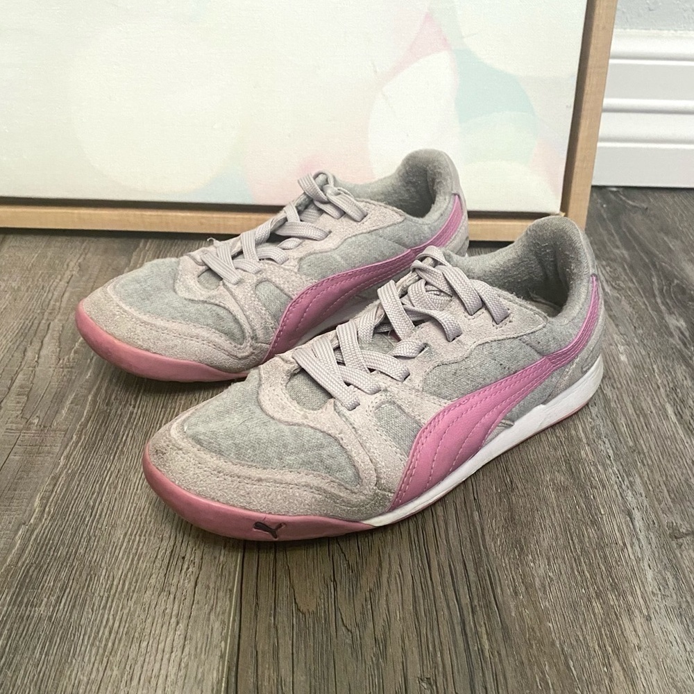 Puma 6 gray pink suede low top sneakers